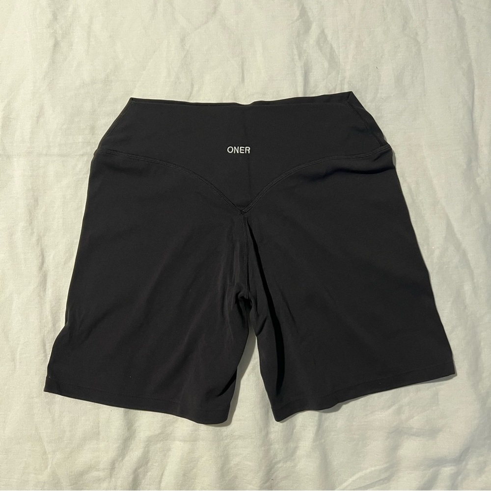 Soft Motion Midrise Shorts in Soft Black - Picture 2 of 2